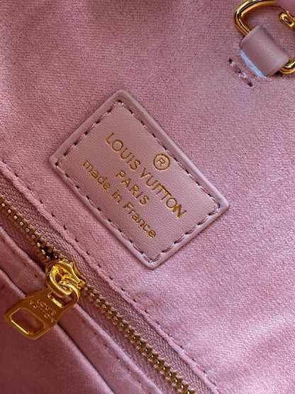 Stylish Refined Leather Shoulder Bag