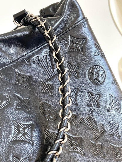 Modern Elegant Woven Lambskin Shoulder Bag