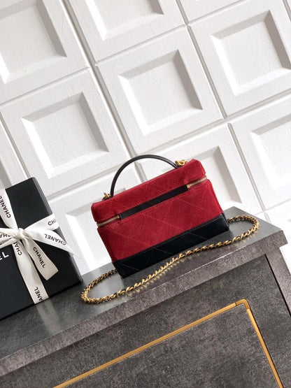 Alma Leather Shoulder Bag