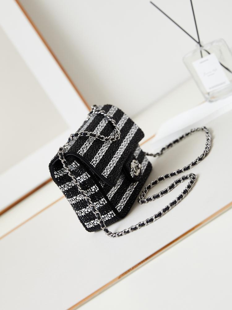 Elegant Shoulder Bag