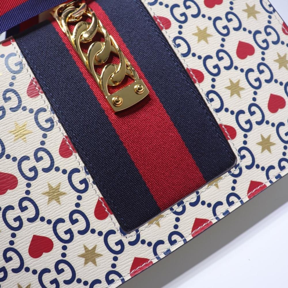 Practical Luxury Shoulder Bag