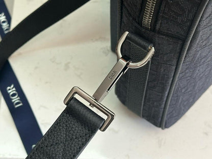 Modern Stylish Leather Shoulder Bag