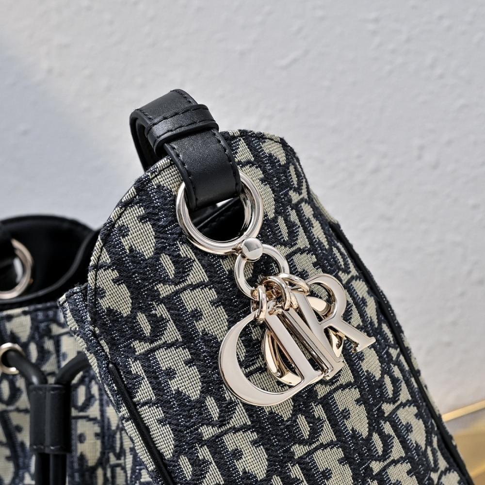 Elegant Gold Embroidered Lambskin Bucket Bag – Special Edition