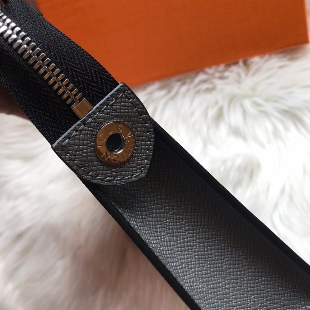 Modern Italian-Inspired Leather Top Handle Bag