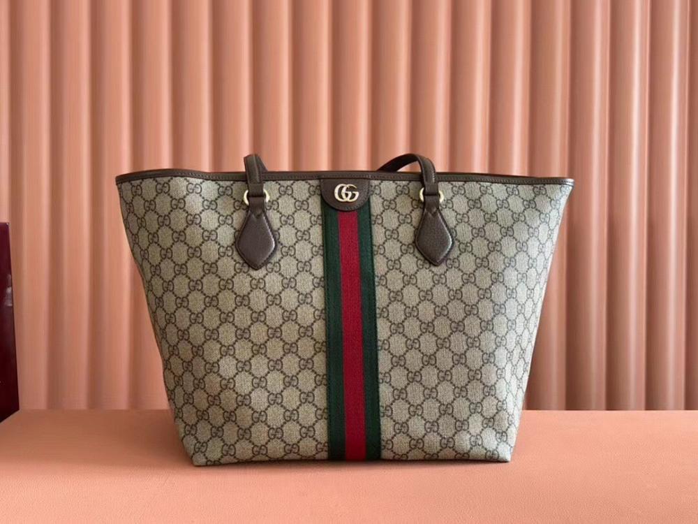 Classic Italian-Inspired Bag