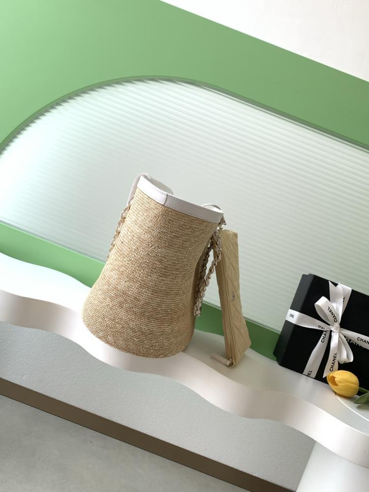 Classic Woven Straw Top Handle Bag