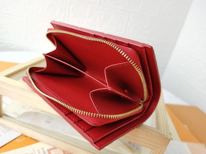 Modern Gold Studded Wallet – Special Edition