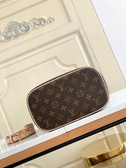 Modern Stylish Crossbody Bag