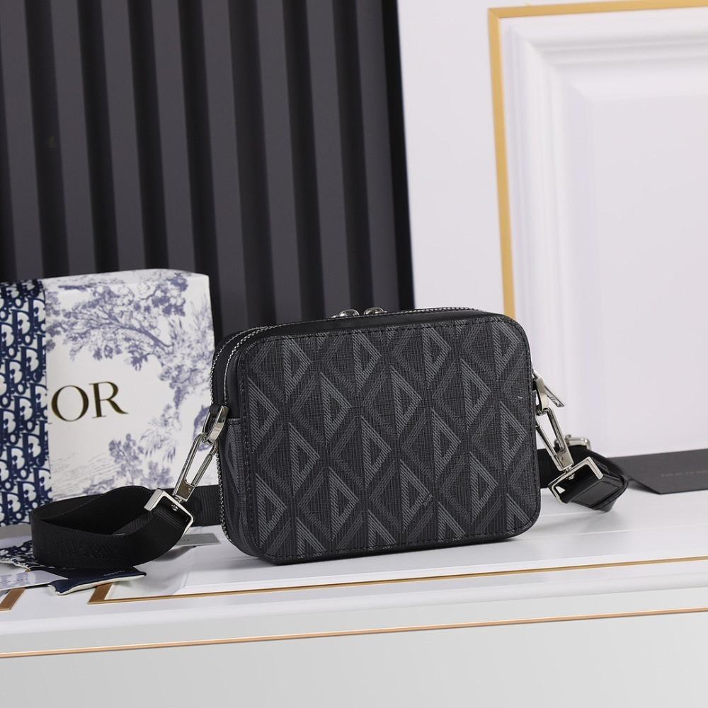 Arco Leather Top Handle Bag