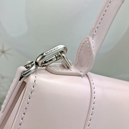 Stylish Leather Top Handle Bag – Limited Edition