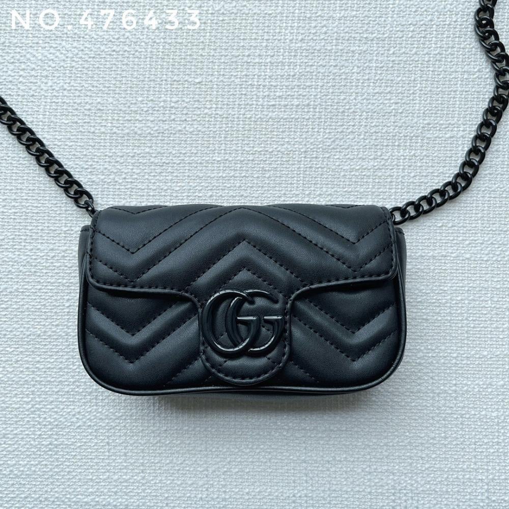 Modern Refined Leather Shoulder Bag