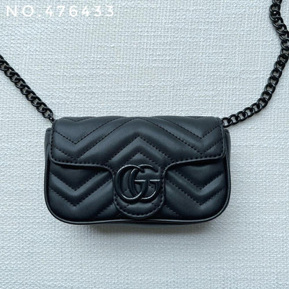 Modern Refined Leather Shoulder Bag