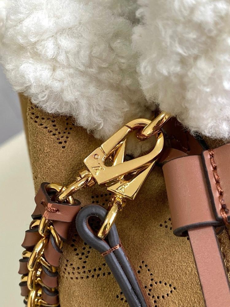 Modern Suede Bucket Bag – Limited Edition