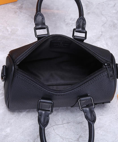 Modern Refined Leather Travel Bag