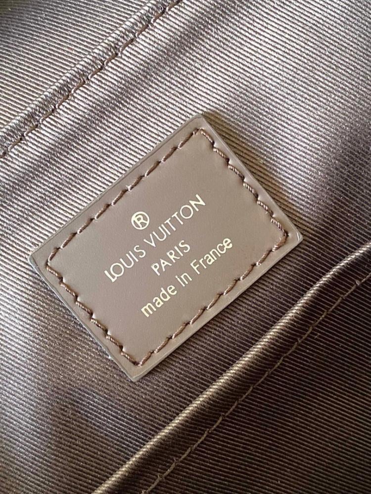 Modern Stylish Crossbody Bag