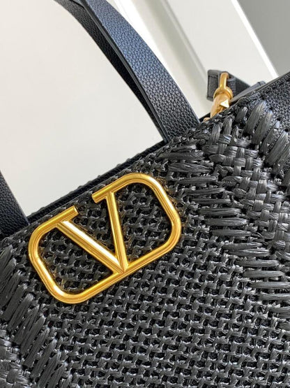 Italian-Inspired Luxury Brown Woven Leather Shoulder Bag