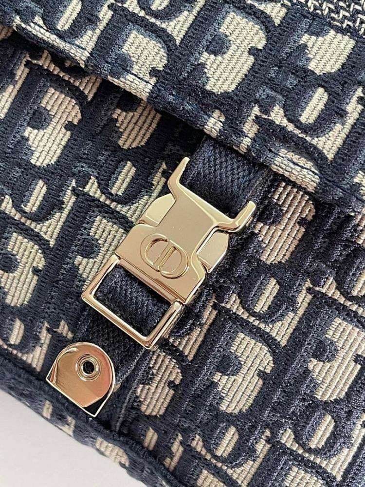 Stylish Premium Gold Shoulder Bag