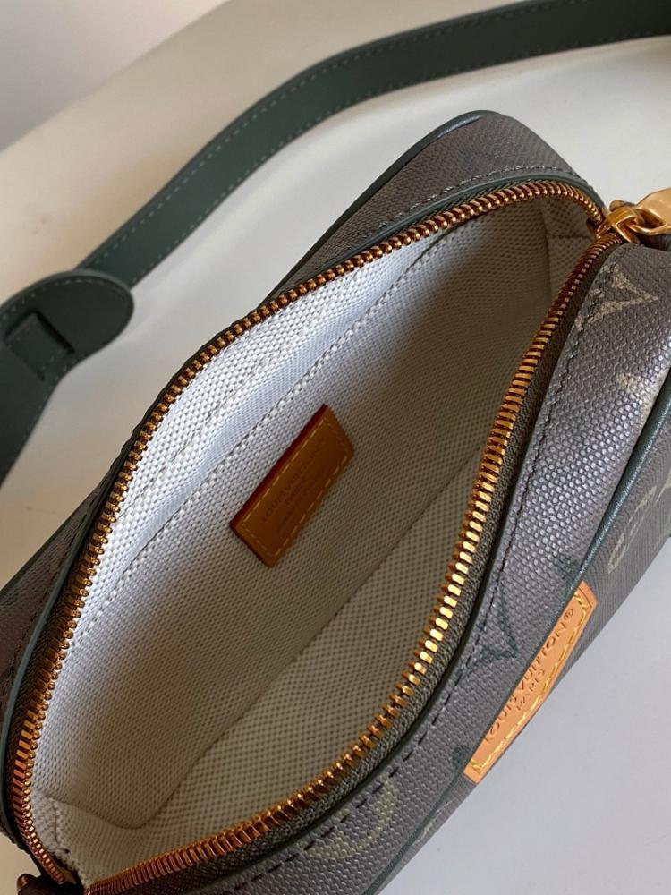 Italian-Inspired Luxury Green Leather Crossbody Bag