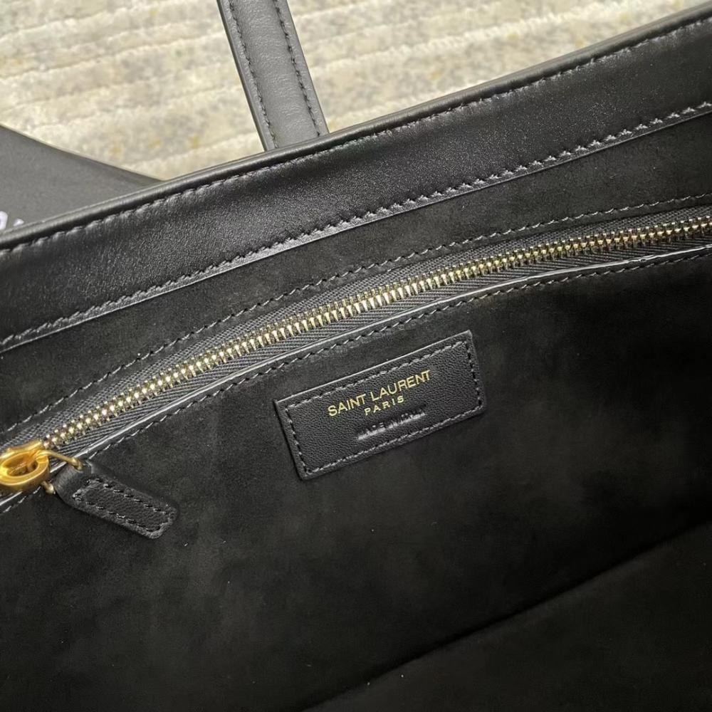 Refined Hobo Bag