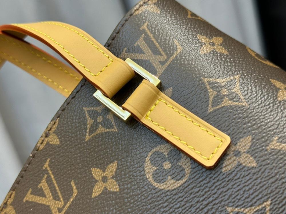 Italian-Inspired Luxury Calfskin Tote Bag