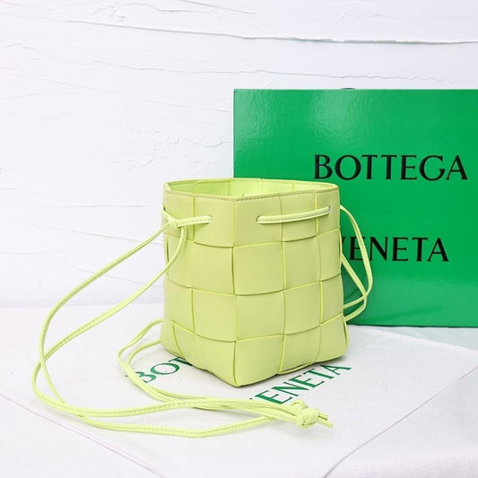 Italian-Inspired Stylish Woven Crossbody Bag