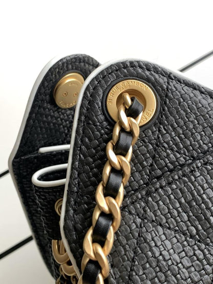 Straw Bucket Bag