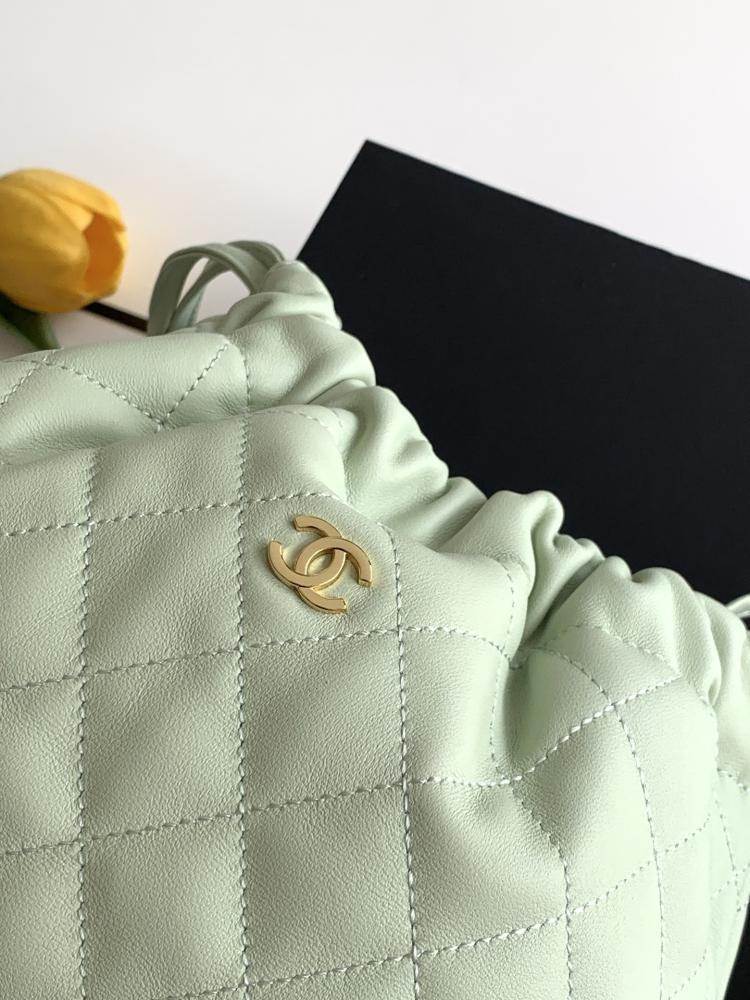Classic Leather Bucket Bag
