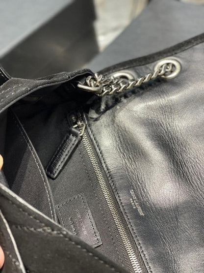 Modern Elegant Leather Bag