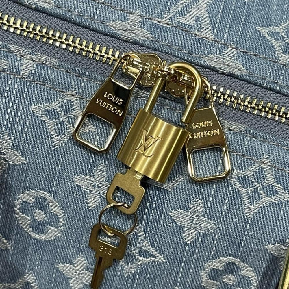 Elegant Stylish Blue Woven Leather Shoulder Bag