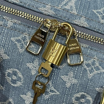 Elegant Stylish Blue Woven Leather Shoulder Bag