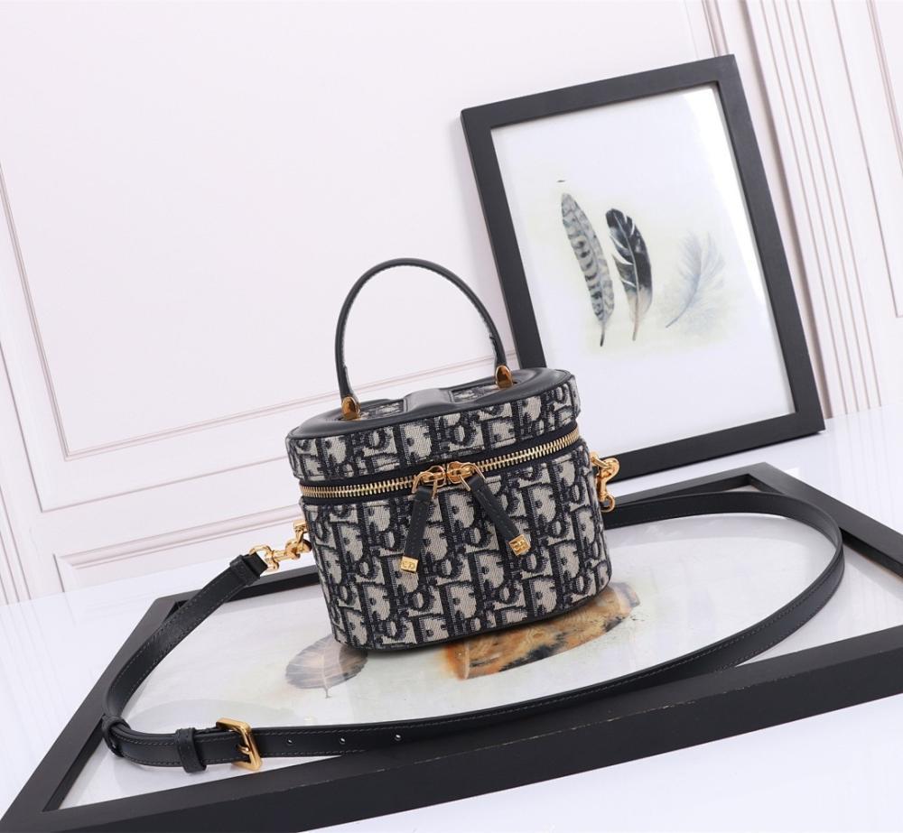 Modern Printed Leather Travel Bag