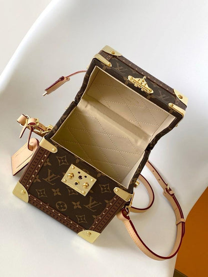 Stylish Refined Shoulder Bag