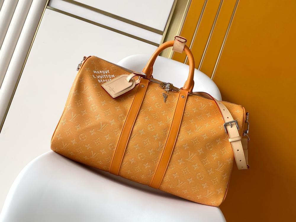 Alma Travel Bag