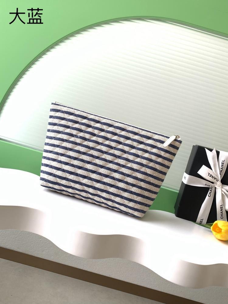 Straw Wallet
