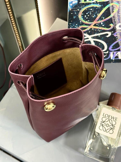Italian-Inspired Stylish Calfskin Shoulder Bag