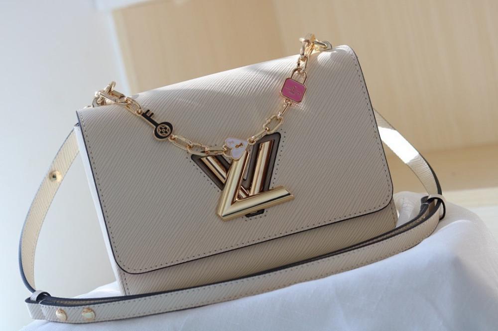 Twist Leather Shoulder Bag