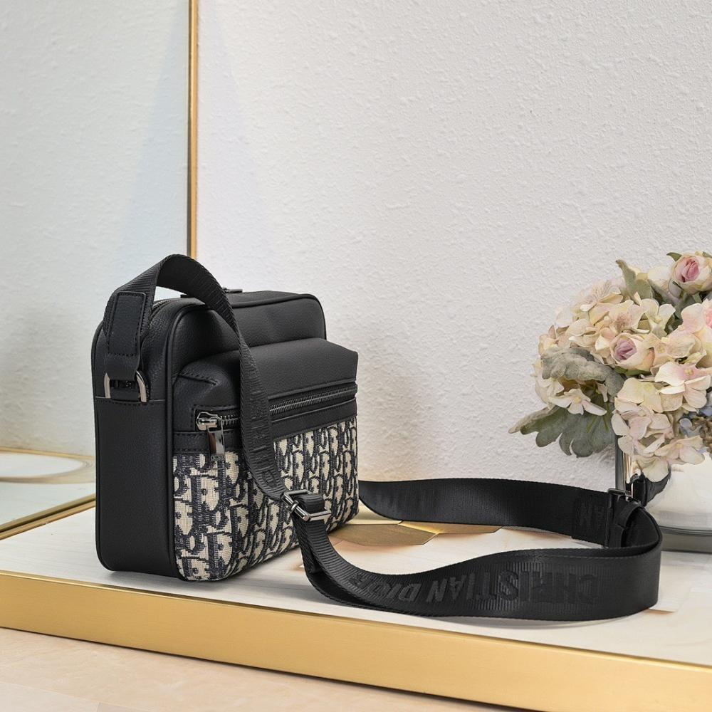 Italian-Inspired Elegant Bag