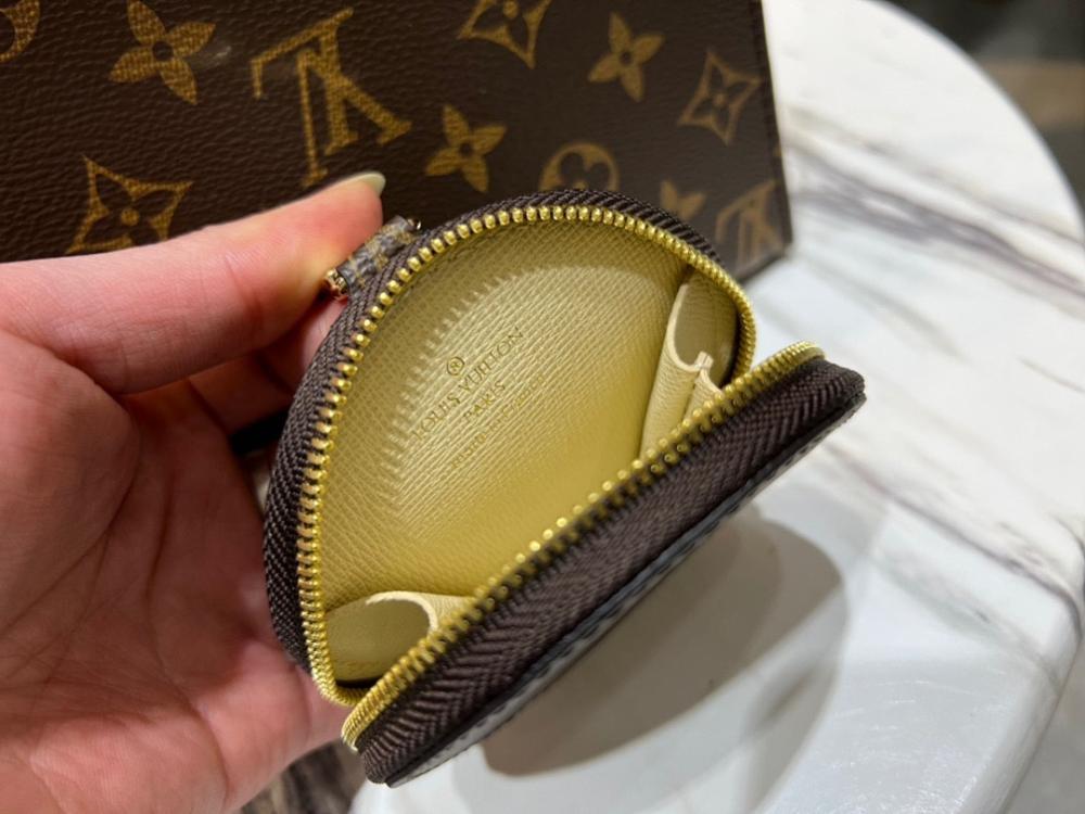 Stylish Shoulder Bag – Special Edition