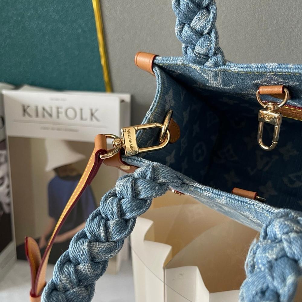 Modern Elegant Jacquard Shoulder Bag