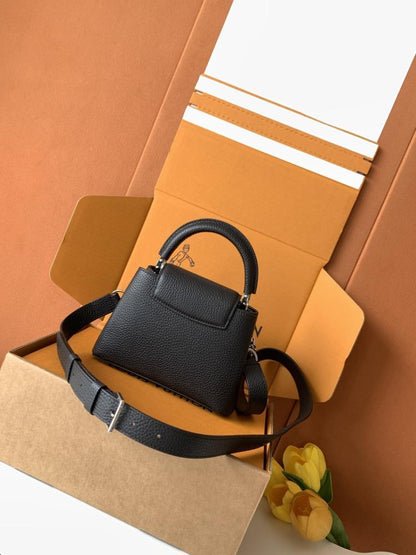 Classic Leather Shoulder Bag