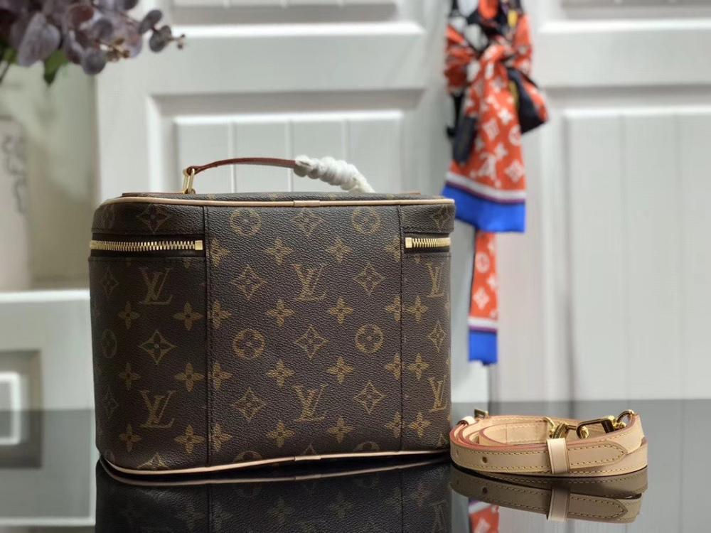Elegant Top Handle Bag