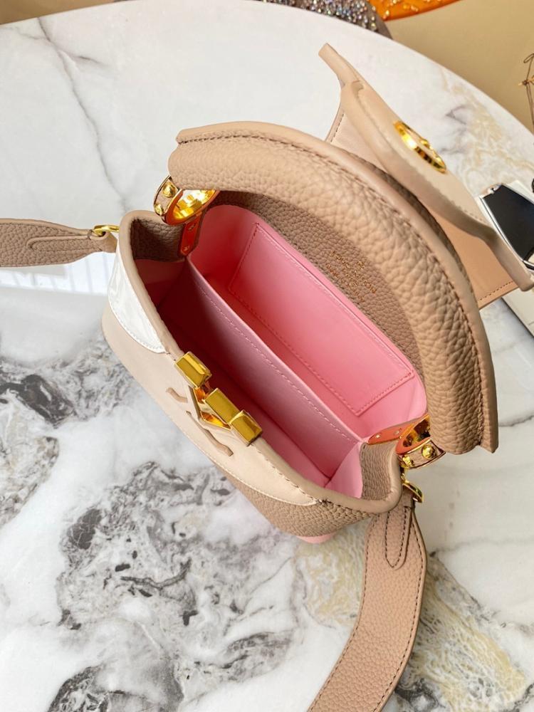Modern Refined Gold Leather Crossbody Bag