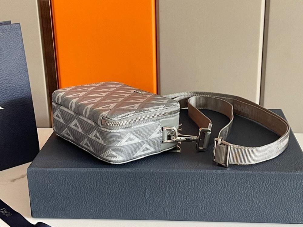 Modern Premium Grey Quilted Calfskin Shoulder Bag