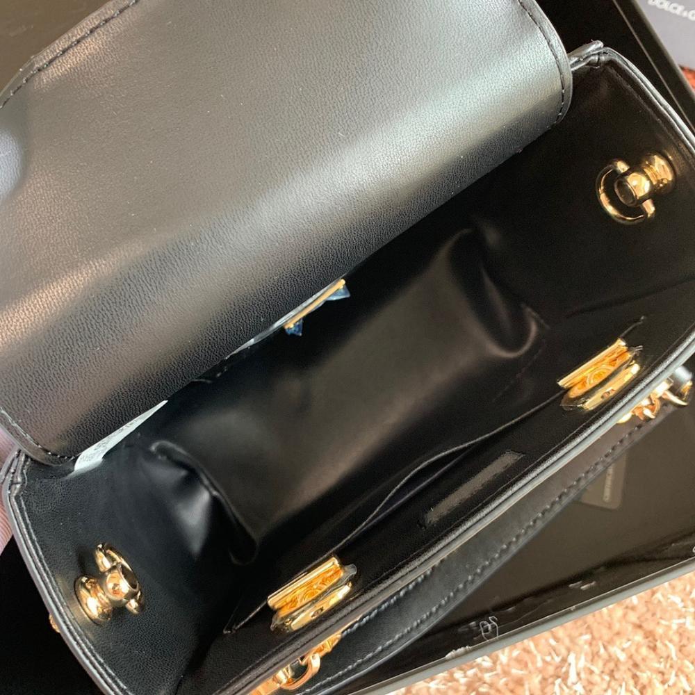 Modern Stylish Leather Top Handle Bag