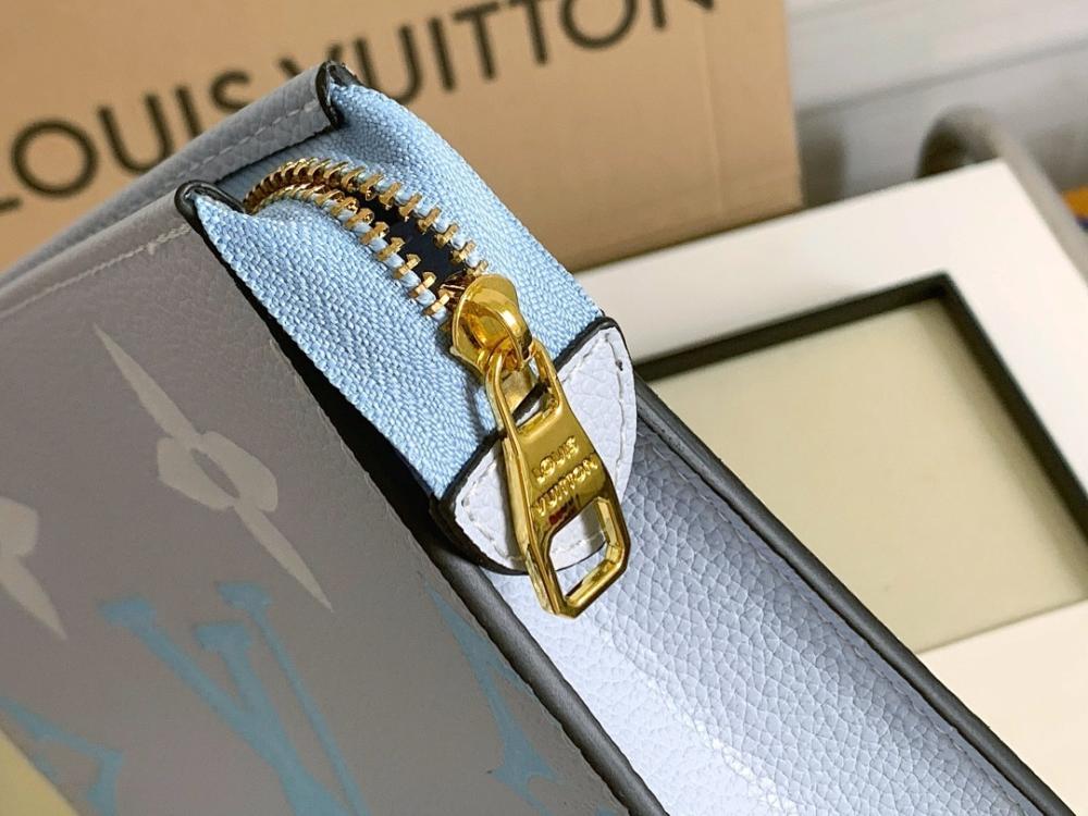 Modern Italian-Inspired Leather Top Handle Bag