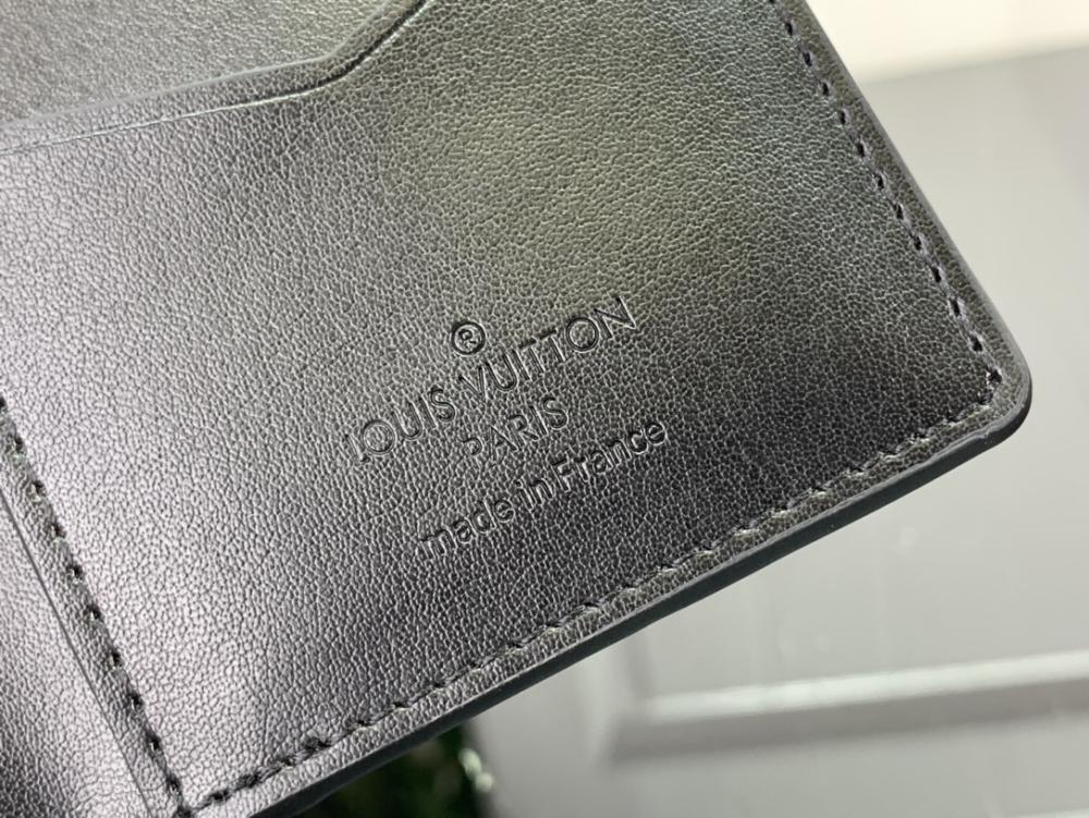 Elegant Wallet
