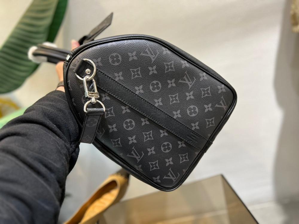 Elegant Premium Leather Crossbody Bag