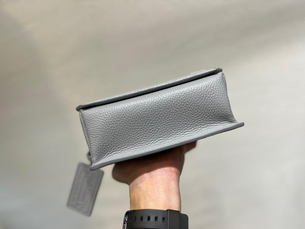 Italian-Inspired Stylish Leather Shoulder Bag