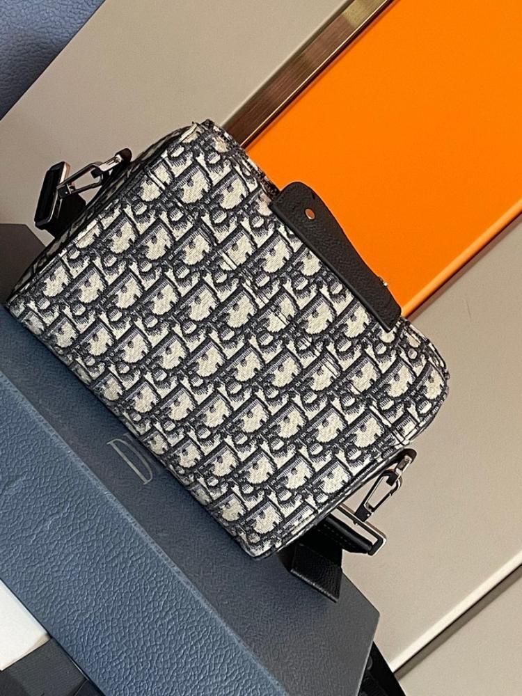 Modern Stylish Black Printed Calfskin Crossbody Bag