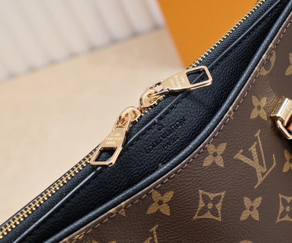 Stylish Shoulder Bag – Special Edition